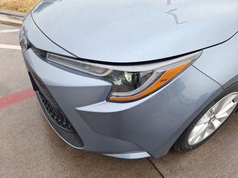 Used 2020 Toyota Corolla LE image 10