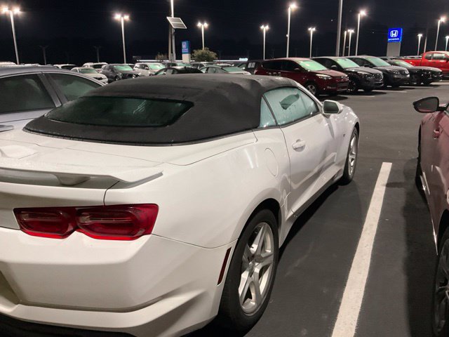 Used 2023 Chevrolet Camaro LT RWD image 5