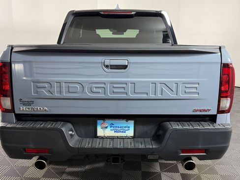 Used 2024 Honda Ridgeline Sport image 8