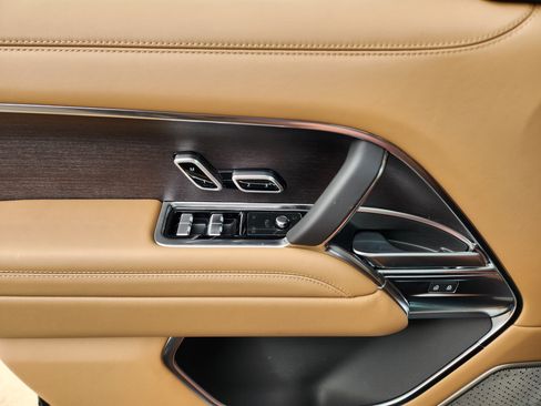 New 2026 Land Rover Range Rover Autobiography image 22