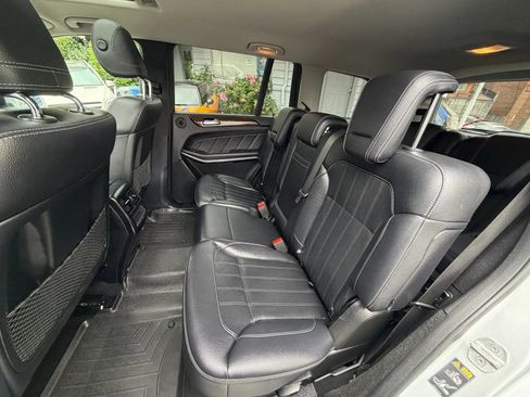 Used 2013 Mercedes-Benz GL 450 4MATIC image 38