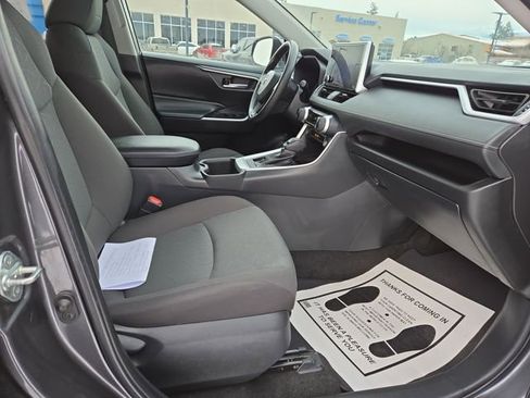 Used 2023 Toyota RAV4 XLE image 36