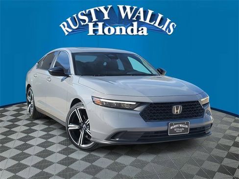 Used 2024 Honda Accord Sport image 1