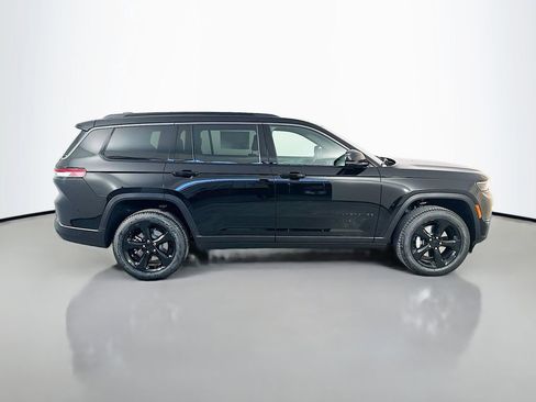 New 2026 Jeep Grand Cherokee L Limited AWD/4WD image 8