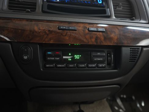 Used 2009 Mercury Grand Marquis LS RWD image 21