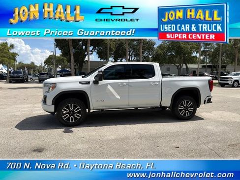 Used 2020 GMC Sierra 1500 AT4 w/ AT4 Premium Package AWD/4WD image 3