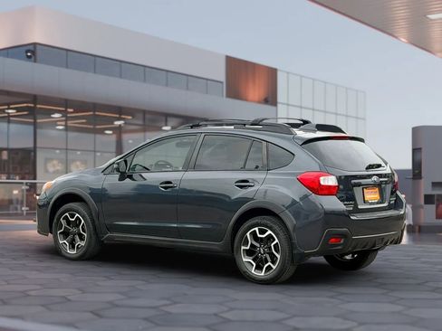 Used 2016 Subaru Crosstrek 2.0i Limited AWD/4WD image 8