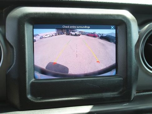 Used 2023 Jeep Wrangler Sport S image 28