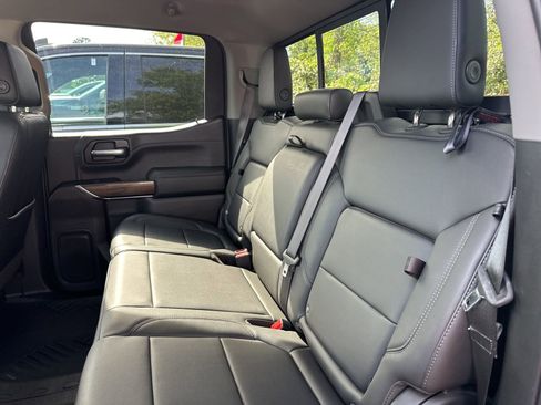 Used 2020 Chevrolet Silverado 1500 RST image 12