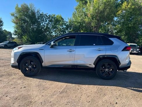Used 2020 Toyota RAV4 XSE AWD/4WD image 2