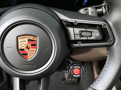 New 2026 Porsche 911 Carrera RWD image 12