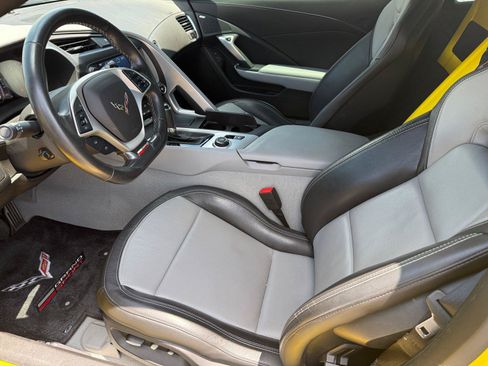 Used 2019 Chevrolet Corvette Grand Sport RWD image 12