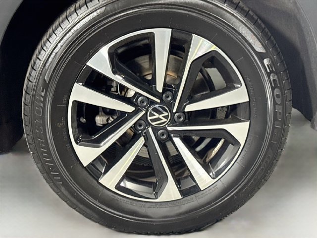 Used 2022 Volkswagen Tiguan S FWD image 29