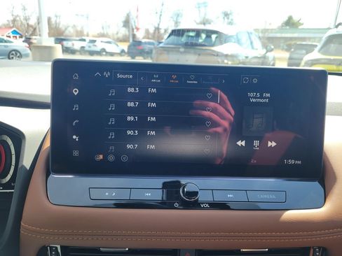New 2026 Nissan Rogue Platinum w/ Tech Package AWD/4WD image 25