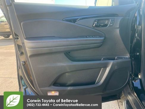 Used 2024 Honda Passport Black Edition image 25