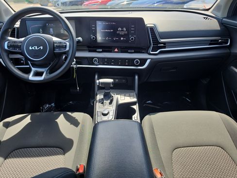 Certified 2023 Kia Sportage LX FWD image 11