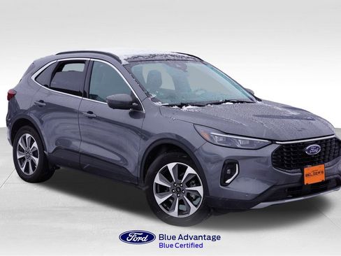 Certified 2023 Ford Escape Platinum image 1