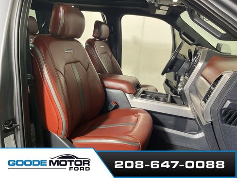 Used 2022 Ford F350 Platinum image 22