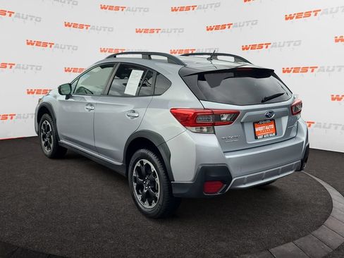Used 2022 Subaru Crosstrek 2.0i AWD/4WD image 3