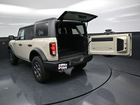 Used 2025 Ford Bronco Big Bend image 12