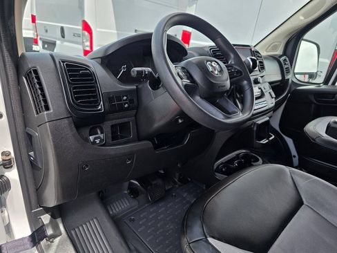 Used 2023 RAM ProMaster 2500 FWD image 16