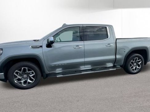 Used 2023 GMC Sierra 1500 SLT w/ SLT Premium Plus Package AWD/4WD image 6