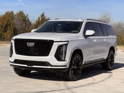 Certified 2026 Cadillac Escalade ESV Platinum Sport w/ LPO, ONYX Package image 3