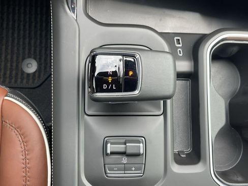 New 2026 GMC Sierra 1500 Denali Ultimate AWD/4WD image 16