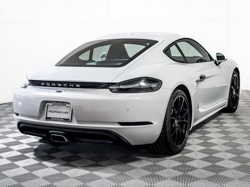 Certified 2021 Porsche 718 Cayman image 9