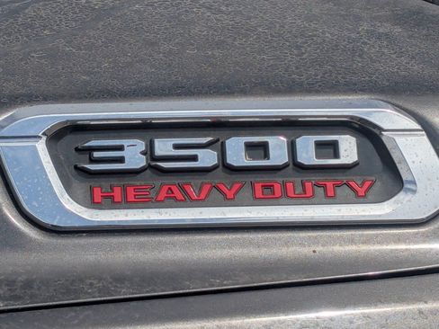 Used 2022 RAM 3500 Laramie AWD/4WD image 2