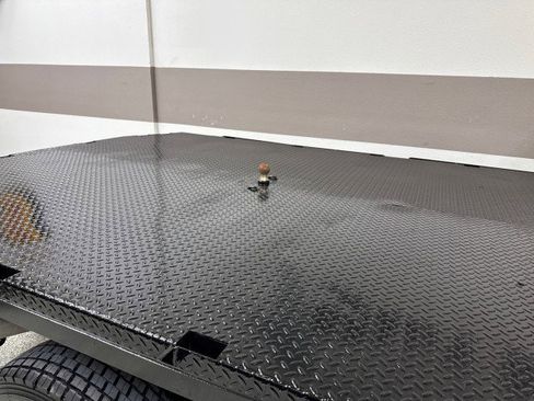 Used 2022 Ford F550 4x4 Crew Cab Super Duty w/ Power Equipment Group image 74