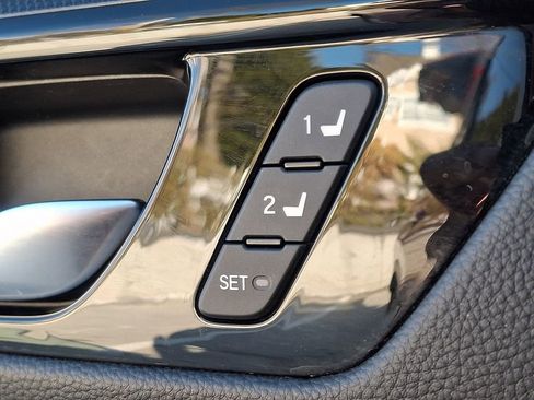 Used 2024 Honda CR-V EX-L image 27