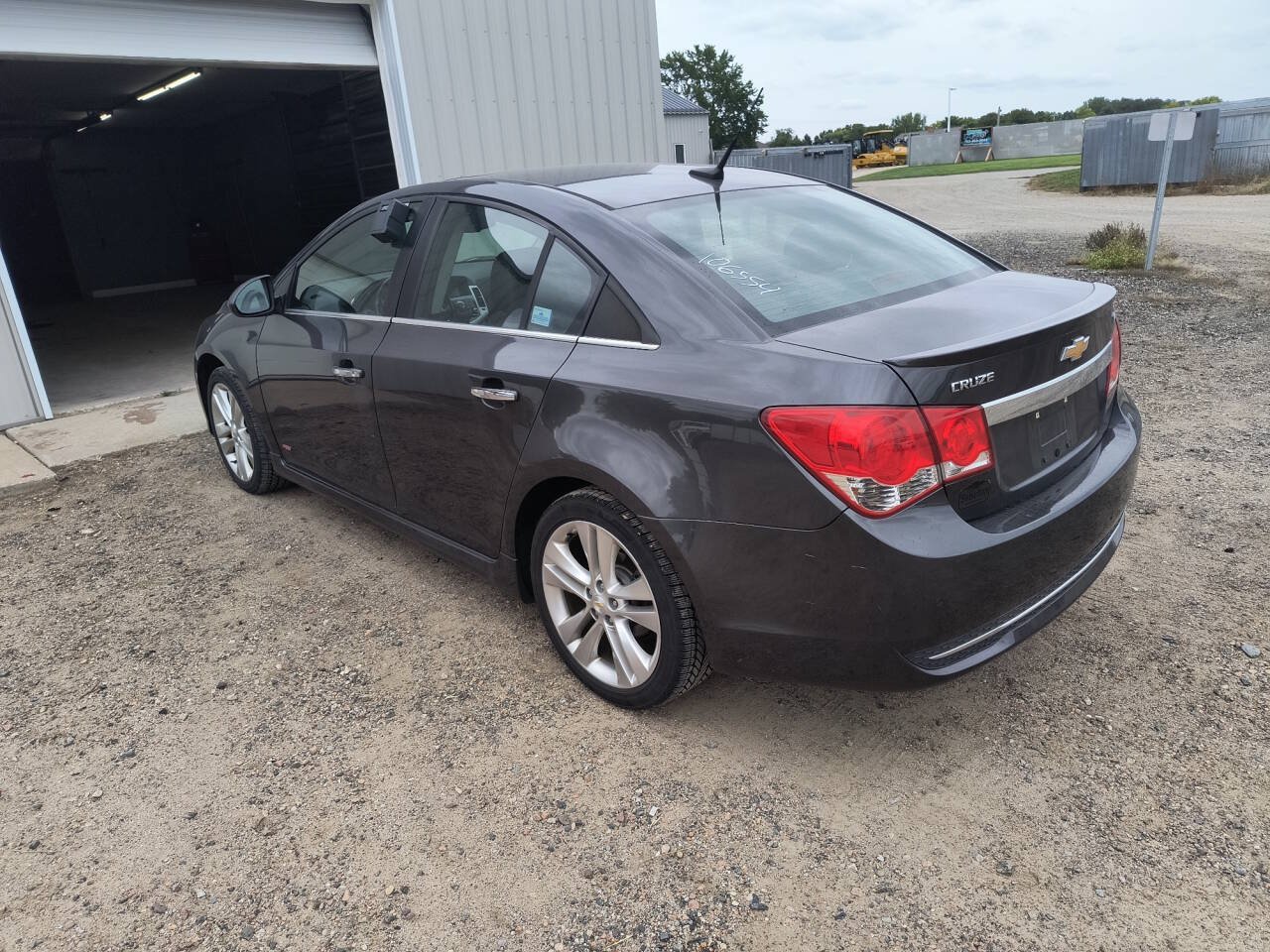 Used 2011 Chevrolet Cruze LTZ w/ RS Package FWD image 3