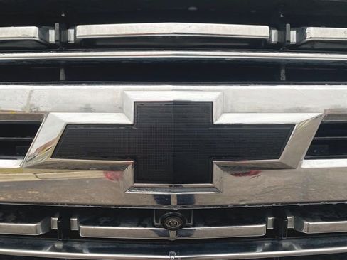 Used 2023 Chevrolet Tahoe Premier w/ Advanced Technology Package image 30