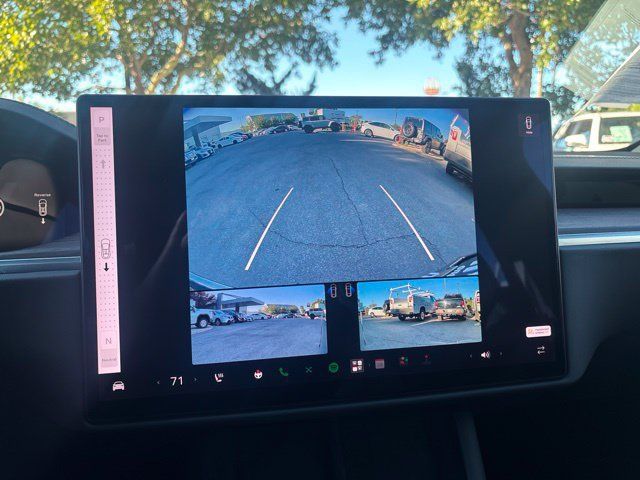 Used 2023 Tesla Model X AWD/4WD image 27