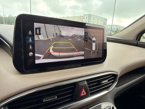 Used 2021 Hyundai Santa Fe Limited AWD/4WD image 17