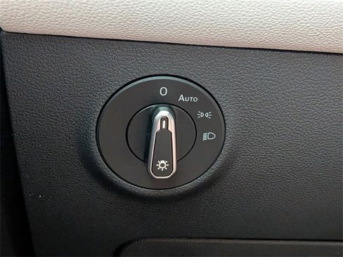 New 2026 Volkswagen Taos S image 27