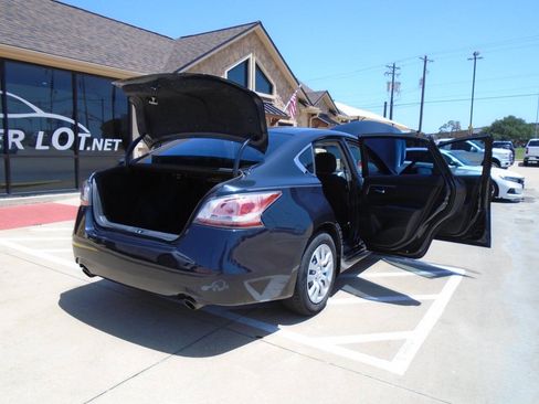 Used 2015 Nissan Altima 2.5 S w/ Power Driver Seat Package FWD image 22