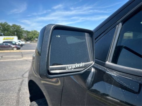 Used 2020 Chevrolet Silverado 1500 LT Trail Boss AWD/4WD image 24