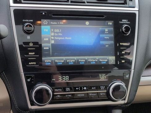 Used 2018 Subaru Outback 2.5i Limited image 22