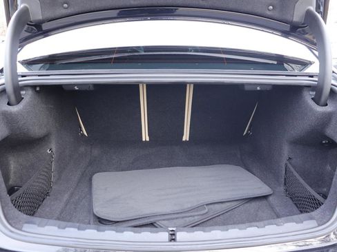 Used 2019 BMW 330i Sedan w/ Premium Package image 14