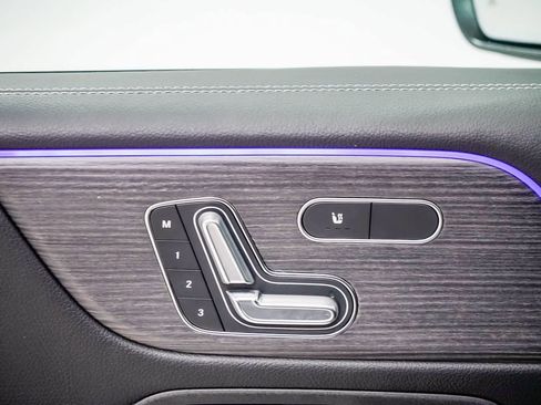 Used 2026 Mercedes-Benz GLB 250 image 20