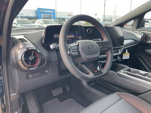 New 2026 Chevrolet Equinox EV RS FWD image 8