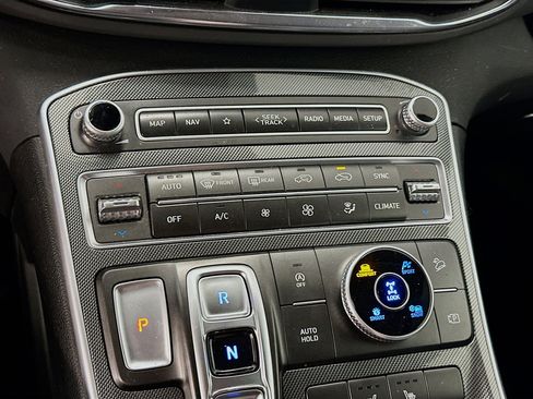 Used 2023 Hyundai Santa Fe SEL image 24