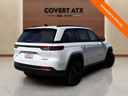 New 2025 Jeep Grand Cherokee Limited w/ Black Appearance Package image 5