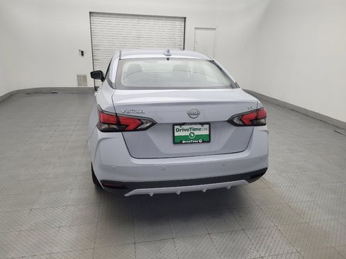 Used 2024 Nissan Versa SV FWD image 6