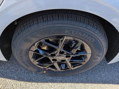 New 2026 Kia K5 LXS FWD image 10