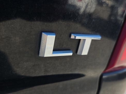 Used 2021 Chevrolet Silverado 1500 LT Trail Boss w/ Bed Protection Package image 29