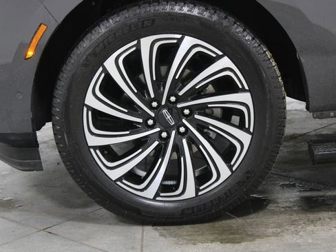Used 2025 Lincoln Navigator Black Label AWD/4WD image 21