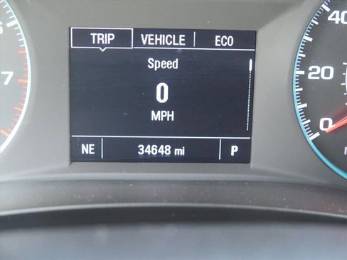 Used 2023 Chevrolet Traverse LS w/ Safety Package FWD image 10